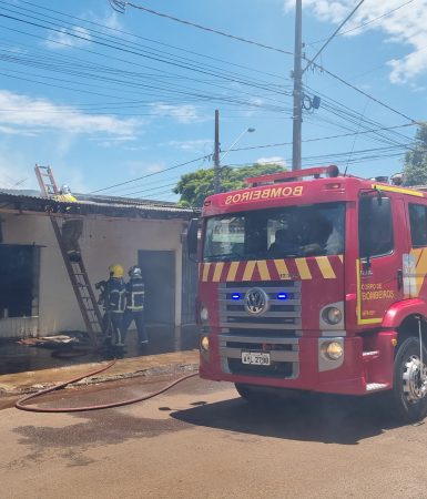 Imagem referente a Churrasco da virada quase termina em tragédia no bairro Esmeralda