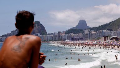 Imagem referente a Brasil bate recorde de entrada de turistas internacionais