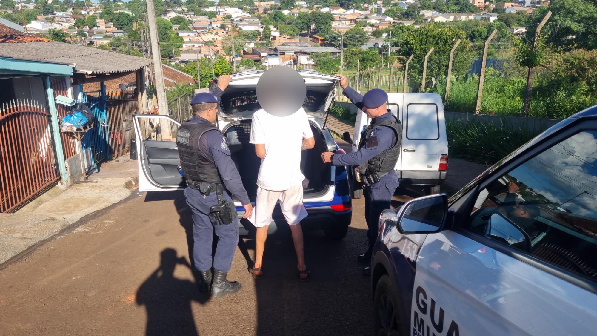Rapaz é preso após ameaçar ex-mulher e ex-sogra no Periolo