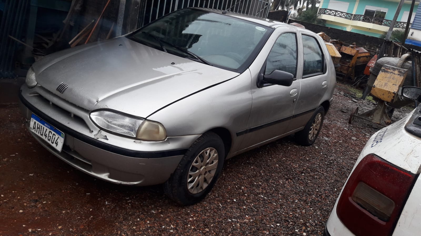 Palio placas AHU-4G04 foi furtado na Rua Erechim Palio placas AHU-4G04 foi furtado na Rua Erechim