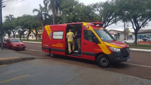 Imagem referente a Homem cai de escada e fica ferido na Av. Barão do Rio Branco