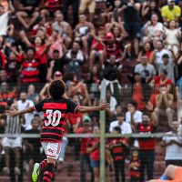 Imagem referente a Flamengo estreia na Copinha com goleada de 5 a 0