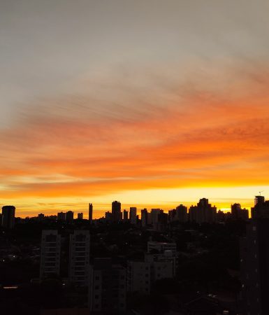 Imagem referente a Semana começa com tempo estável e temperaturas elevadas em Cascavel