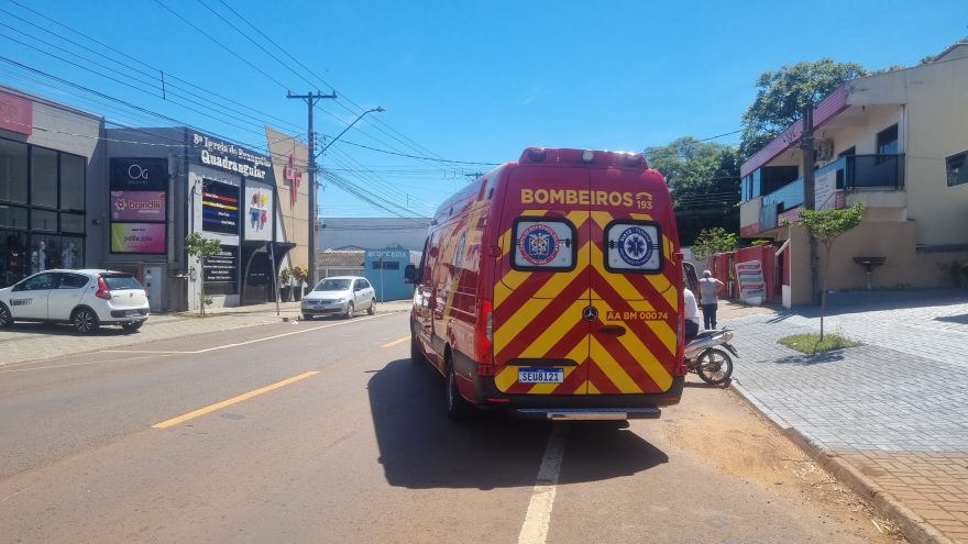 Acidente de moto mobiliza Siate na Rua Itália