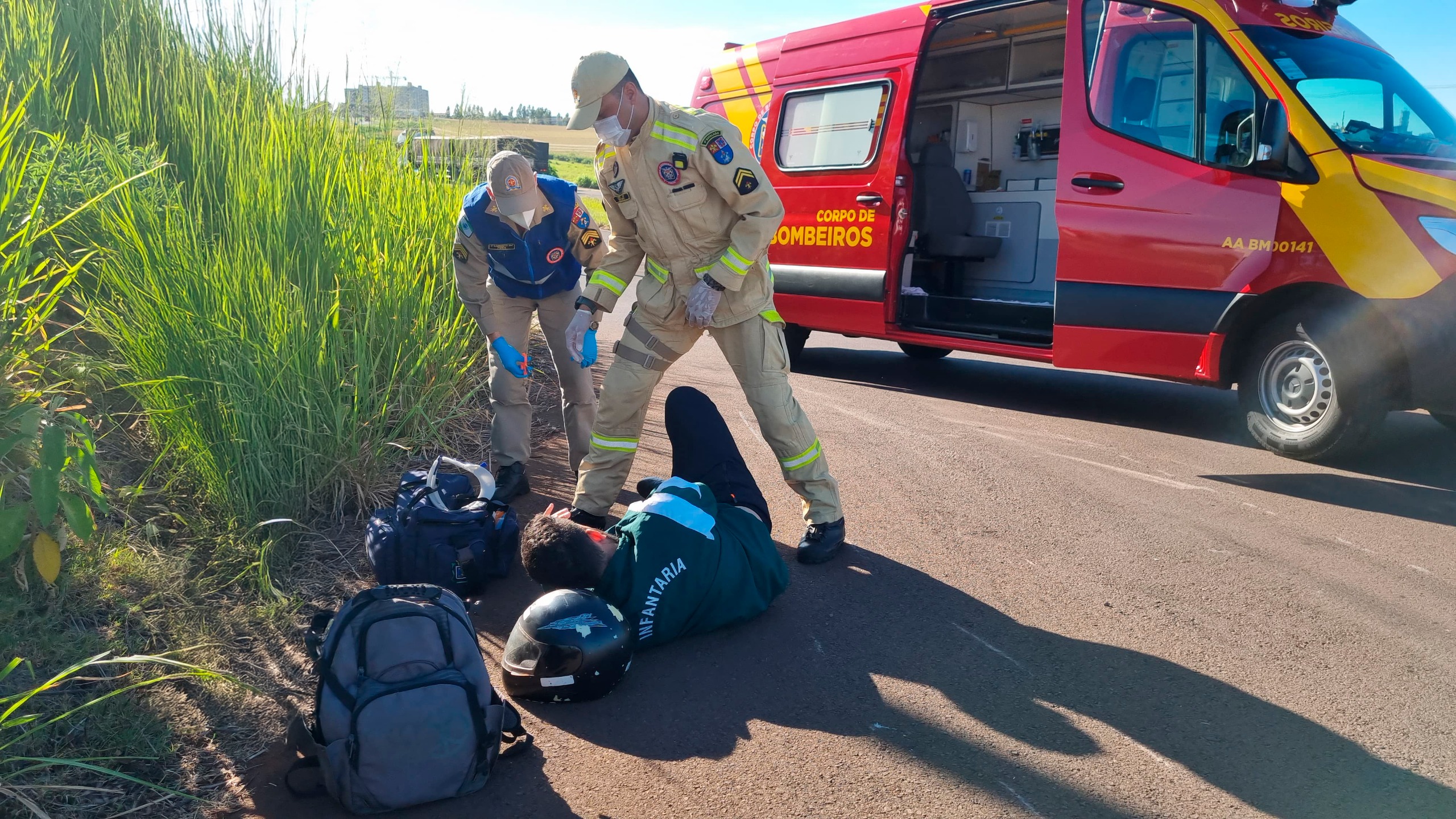 Motociclista fica ferido em acidente na BR-467, em Cascavel