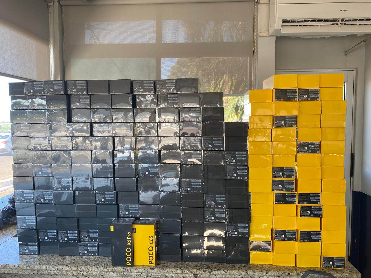 PRF apreende quase meio milhão de reais em mercadorias importadas ilegalmente no Oeste do Paraná