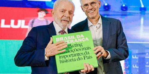 Imagem referente a Paulo Pimenta anuncia saída, e Sidônio Palmeira assumirá Secom