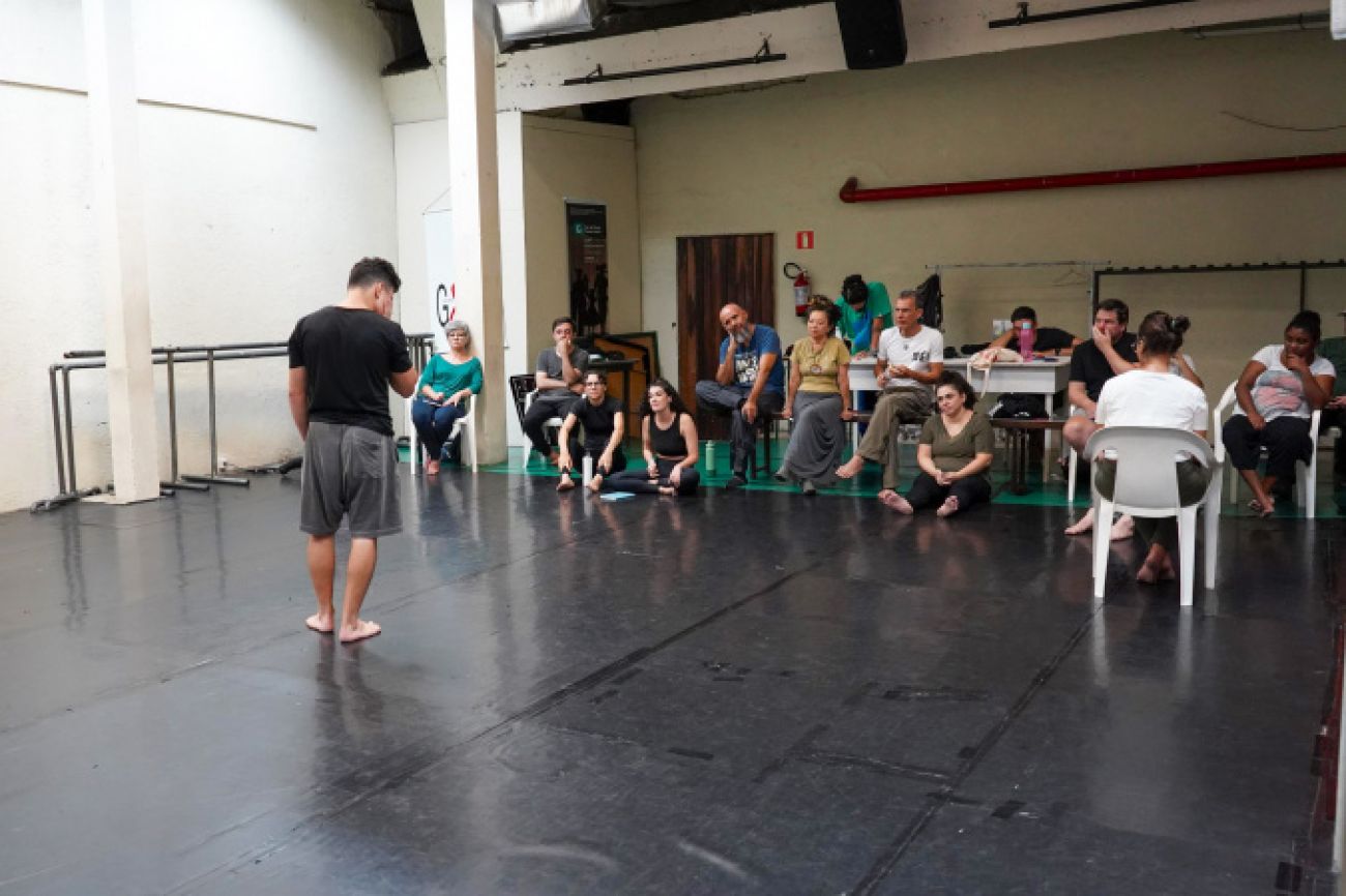 Peça de Dalton Trevisan: elenco da nova montagem do TCP inicia ensaios no Teatro Guaíra Peça de Dalton Trevisan: elenco da nova montagem do TCP inicia ensaios no Teatro Guaíra