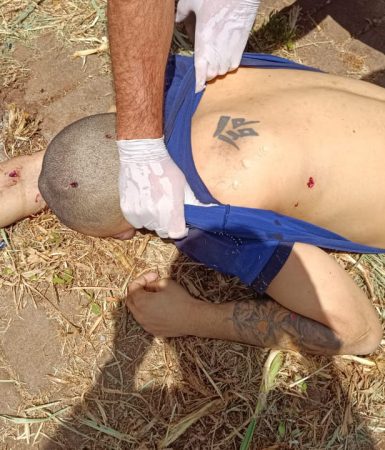 Imagem referente a DH divulga imagens de tatuagens para identificar homem executado no Cascavel Velho