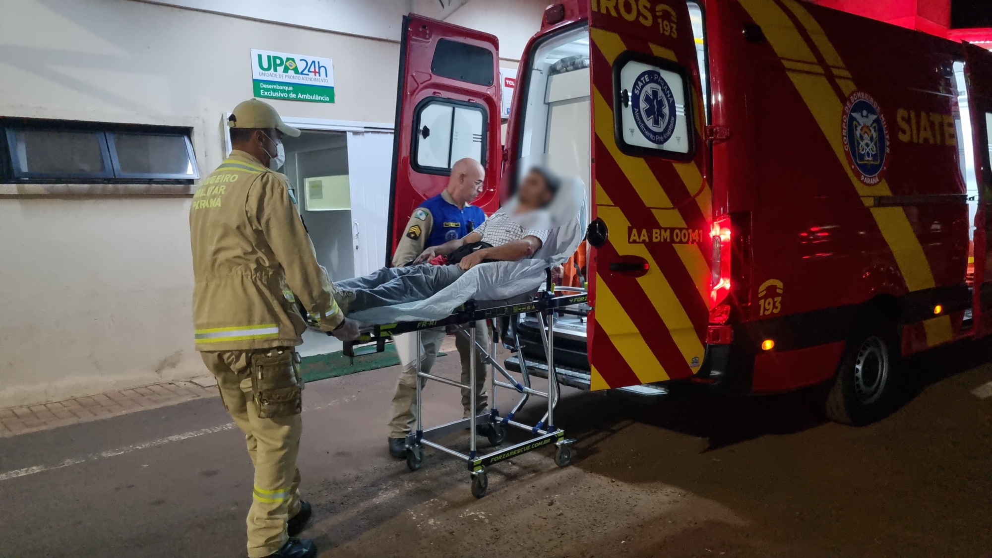 Jovem sofre queda de moto ao desviar de gato no São Cristóvão