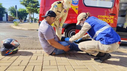 Imagem referente a Motociclista fica ferido em colisão no Bairro Brasmadeira, em Cascavel