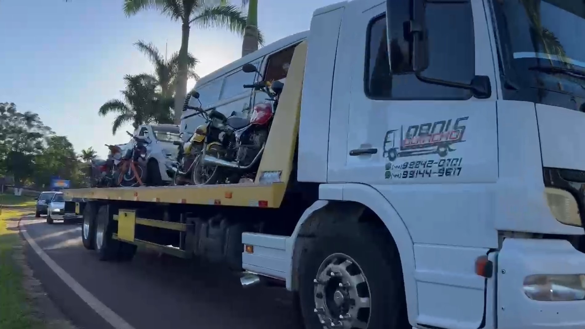 BPFron apreende veículos e 1.000 pacotes de cigarros contrabandeados em Mercedes
