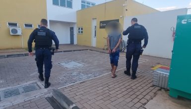 Imagem referente a Homem que era procurado pelo crime de furto é detido no Bairro Santa Cruz