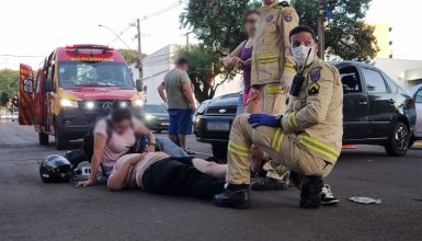 Imagem referente a Mulher fica ferida em acidente entre Fiesta e Honda Biz no Centro