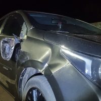 Imagem referente a Homem destrói carro de sogra após separação e foge, no bairro Brasília