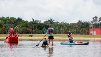 No Oeste do Paraná, turistas curtem praias de água doce e tranquilidade neste verão