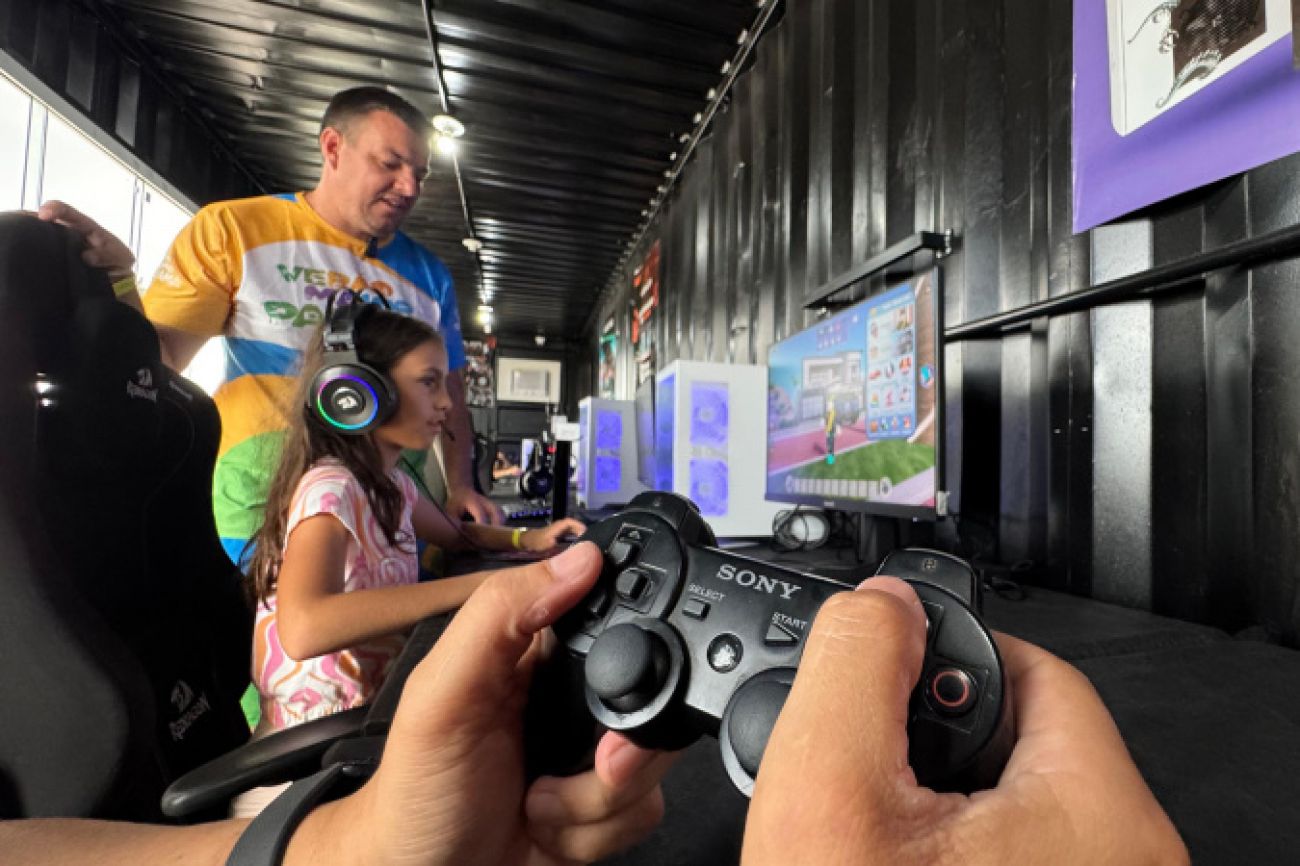 Mais de 20 mil jogos para todas as idades: Arena Gamer é mais uma opção de lazer no Litoral