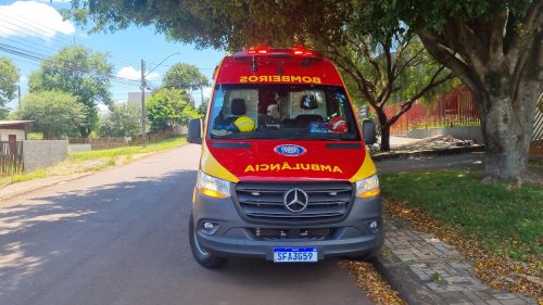 Imagem referente a Empinando bicicleta, menino de 14 anos sofre queda e precisa ser socorrido pelo Siate