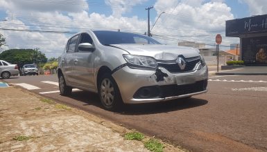 Imagem referente a Carros se envolvem em acidente no Bairro Maria Luiza, em Cascavel