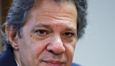 Imagem referente a Haddad afirma que Lula vetará jabutis que encarecerão conta de luz