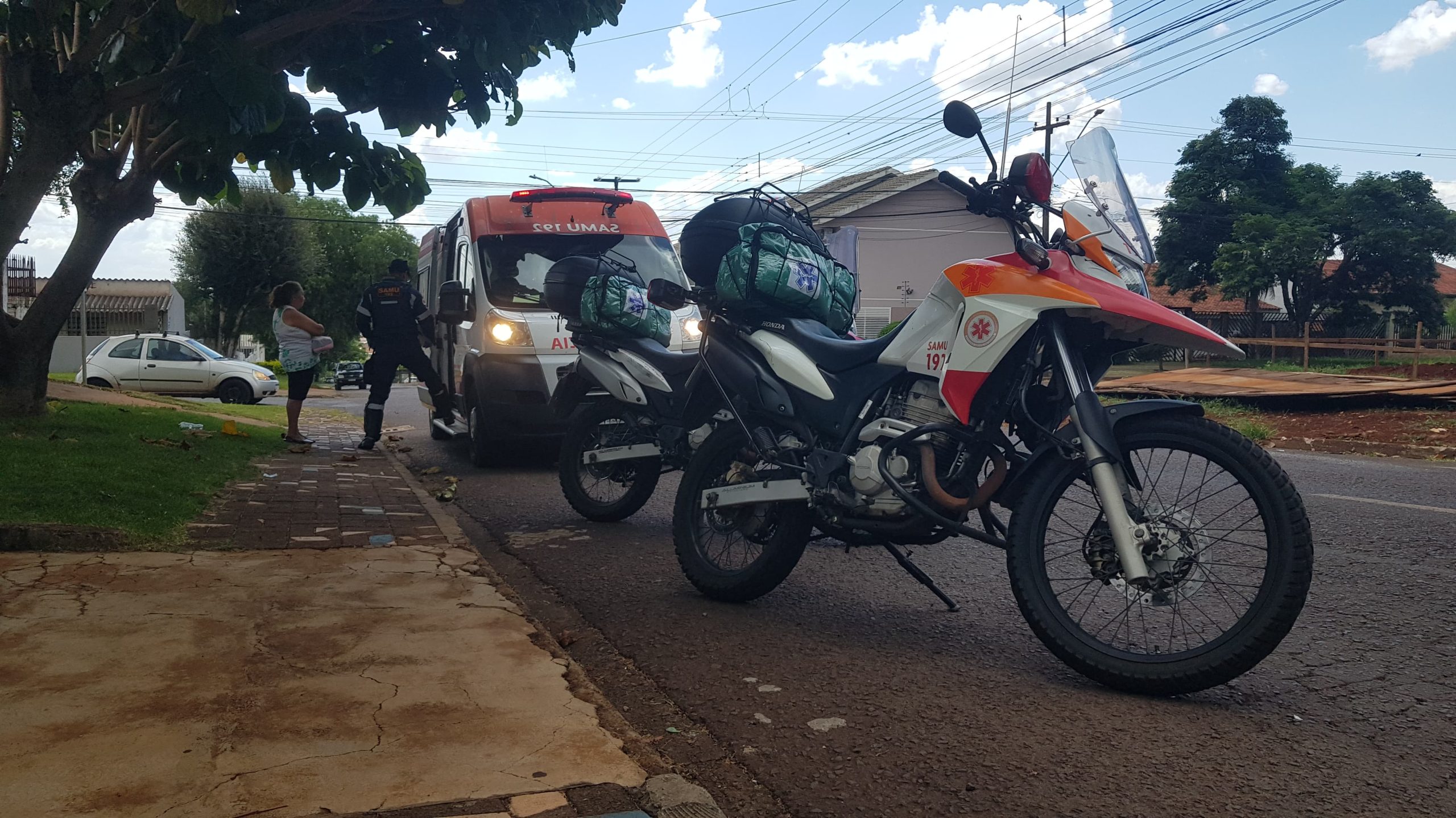 Pessoa em situação de risco é socorrida pelo Samu no Nova Cidade