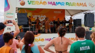 Sucesso no Verão Maior Paraná, Banda da PMPR levanta o público com hits e talento