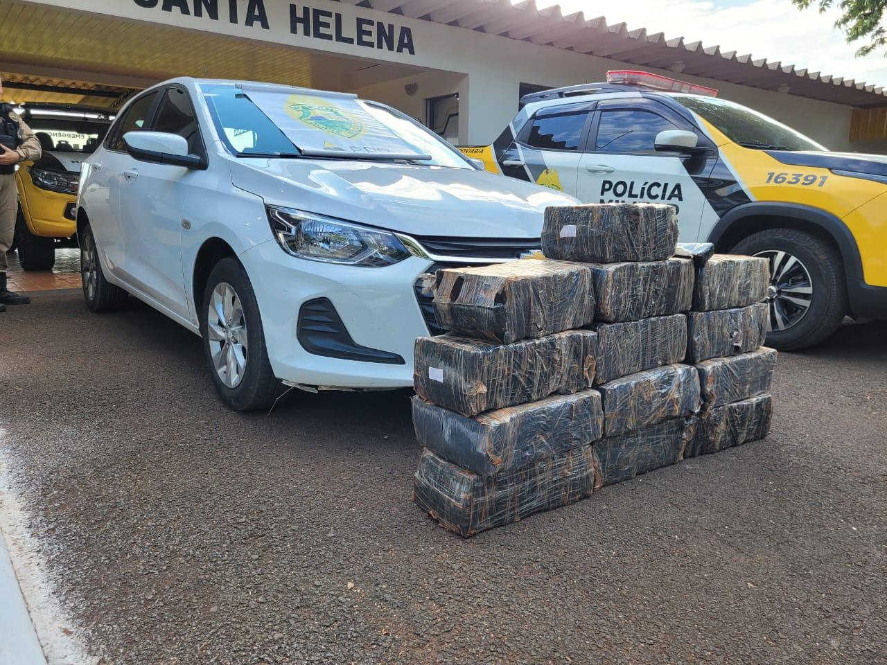 Operação em Santa Helena resulta na recuperação de carro roubado e apreensão de 200kg de maconha