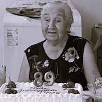 Imagem referente a Morre aos 89 anos Tereza Pfeffer, marcando um dia de luto em Cascavel