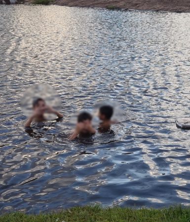 Imagem referente a Adolescentes ignoram proibição e se arriscam em lago do Ecopark Oeste