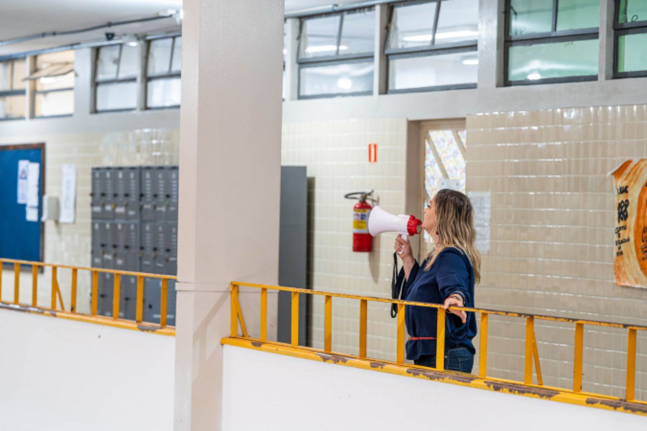 Educação abre inscrições para PSS de assistentes administrativos e auxiliares de serviços gerais