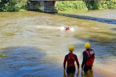 Imagem referente a Banho de rio seguro: 10 dicas dos Bombeiros para evitar cabeça d’água e outros riscos