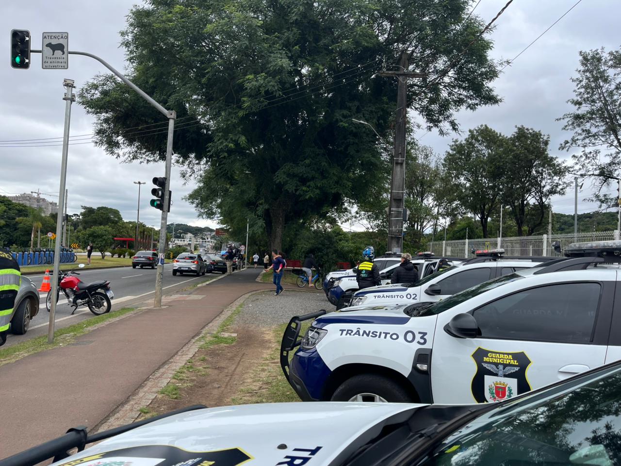 PRF e Guarda Municipal de Curitiba Realizam Fiscalização de Alcoolemia no Parque Barigui