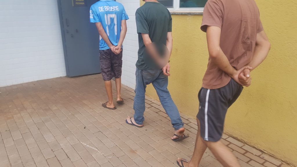 Pai e filho são presos por tráfico de drogas em Lindoeste