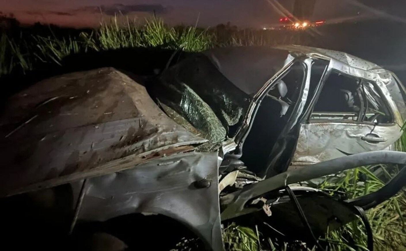 Mulher que sofreu acidente na BR-163 está em estado grave Mulher que sofreu acidente na BR-163 está em estado grave