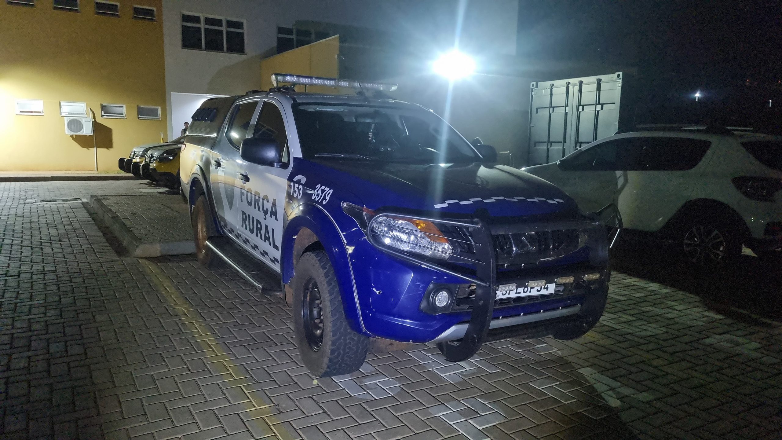 Noite de suspense na Jangada Taborda: sete são encontrados em cemitério após denúncia Noite de suspense na Jangada Taborda: sete são encontrados em cemitério após denúncia
