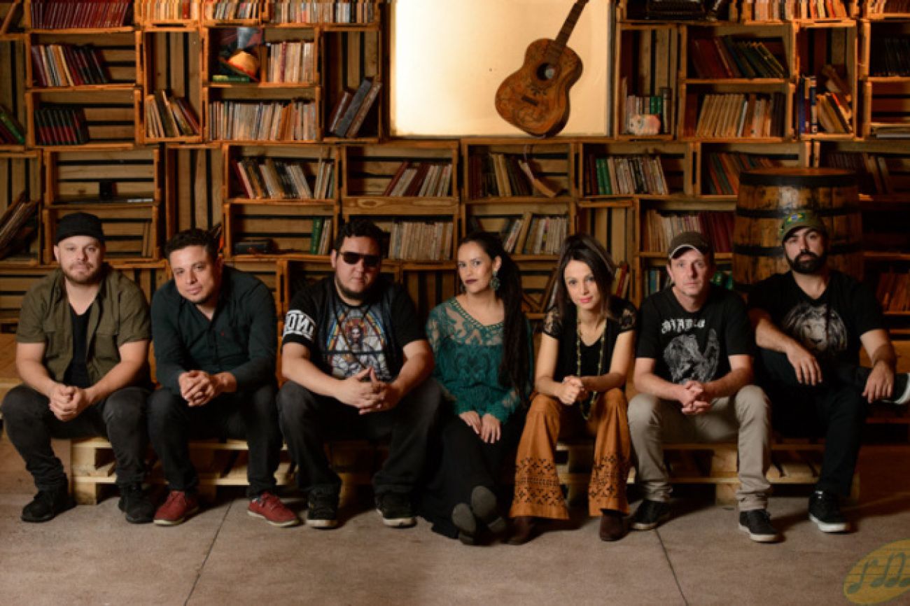 Palcos Sunset do Verão Maior retomam com shows de artistas paranaenses nesta terça Palcos Sunset do Verão Maior retomam com shows de artistas paranaenses nesta terça