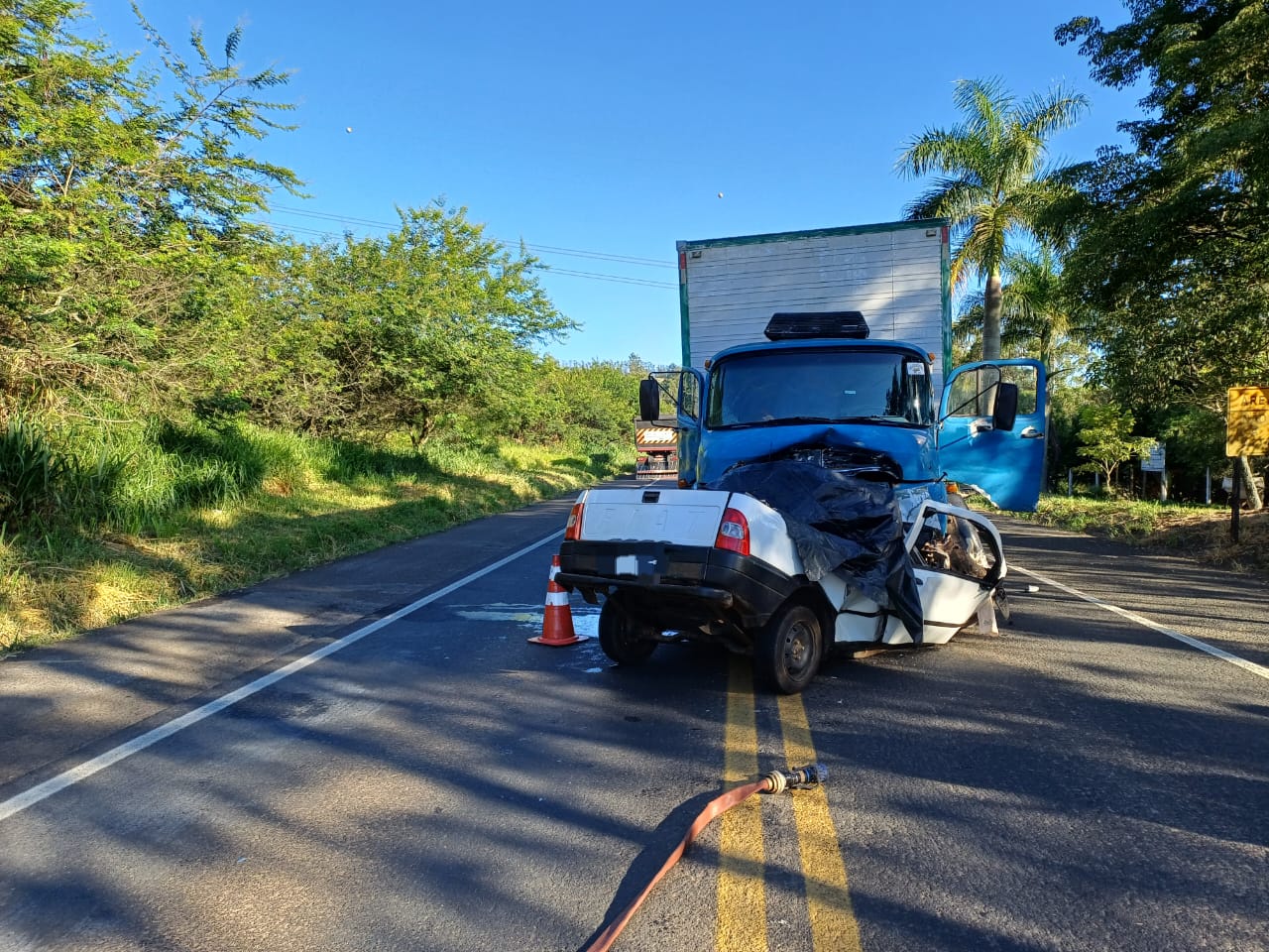 Idoso morre em colisão frontal com caminhão em Ibati Idoso morre em colisão frontal com caminhão em Ibati