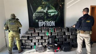 BPFron e PRF apreendem mais de uma tonelada de droga próximo a Perobal