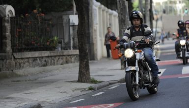 Imagem referente a Prefeitura de SP não autoriza 99 a transportar passageiros em motos