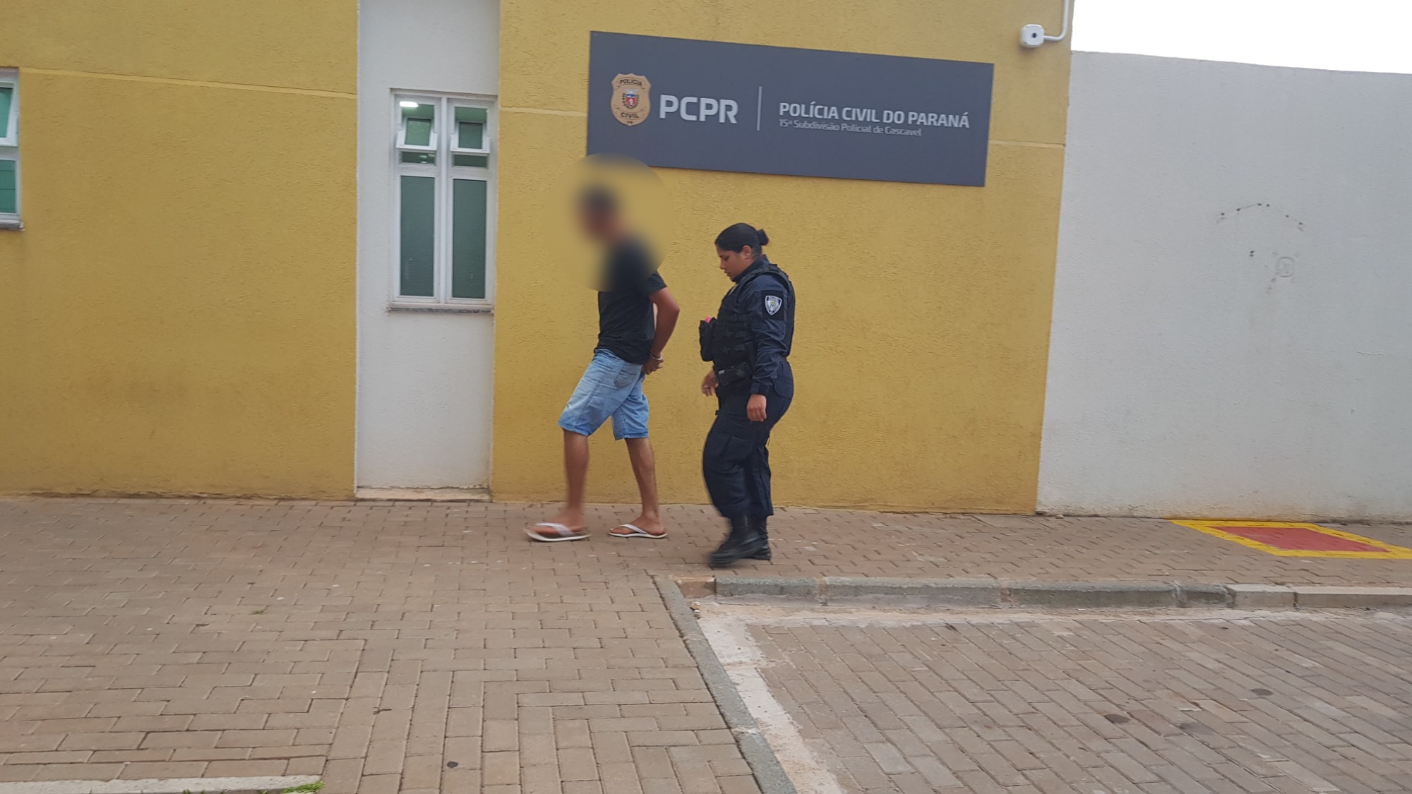 Filho é detido pela Patrulha Maria da Penha após violar medida protetiva