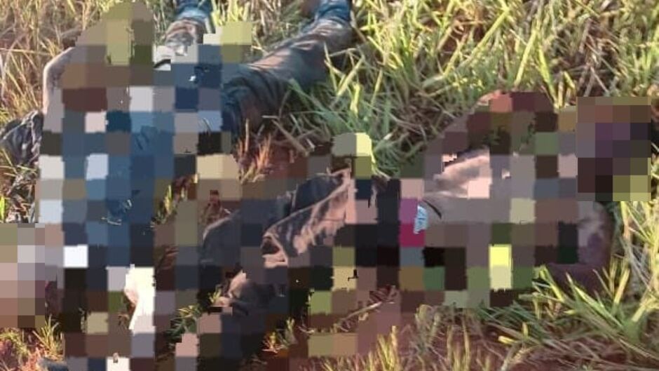 Irmãos são encontrados mortos e enrolados em cobertores