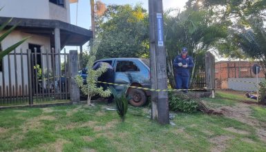 Imagem referente a Mulher passa mal e morre a caminho do hospital; marido ainda bateu o carro no trajeto, no Paraná