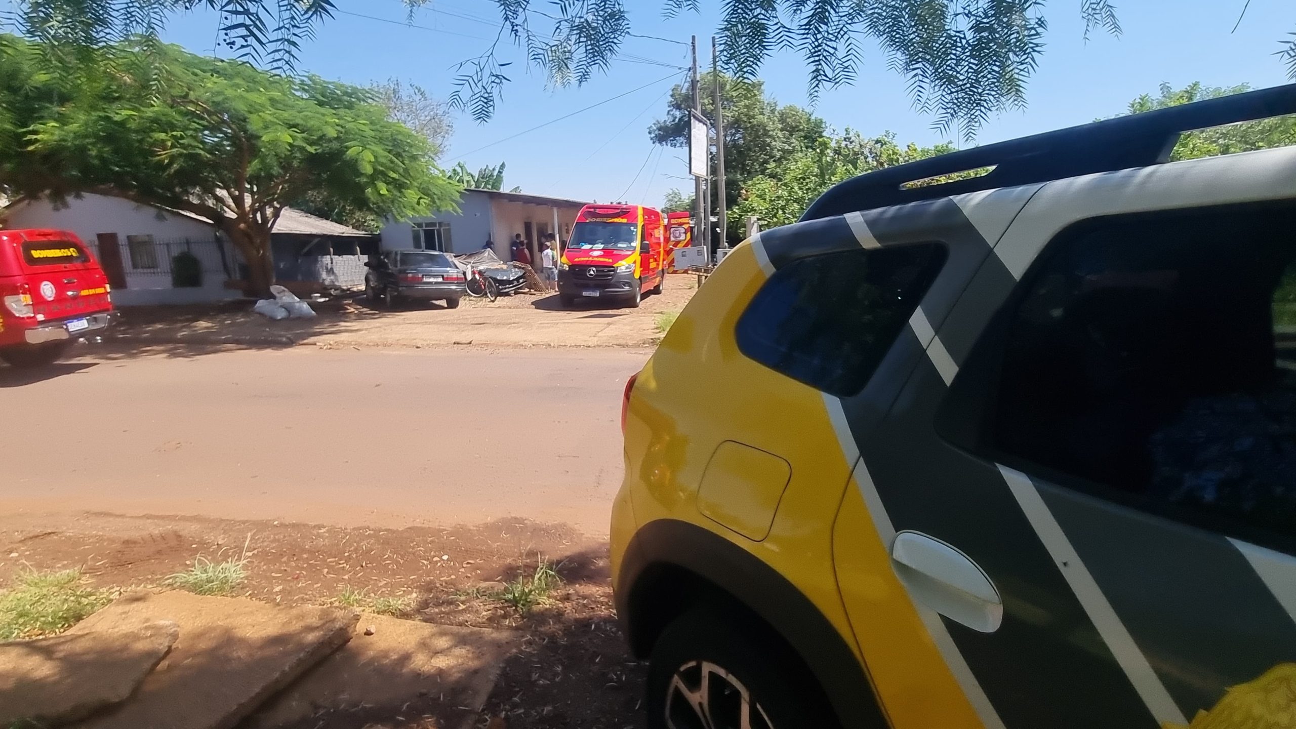 Imagem referente a Mulher é socorrida pelo Siate após ser ferida com golpes de facão