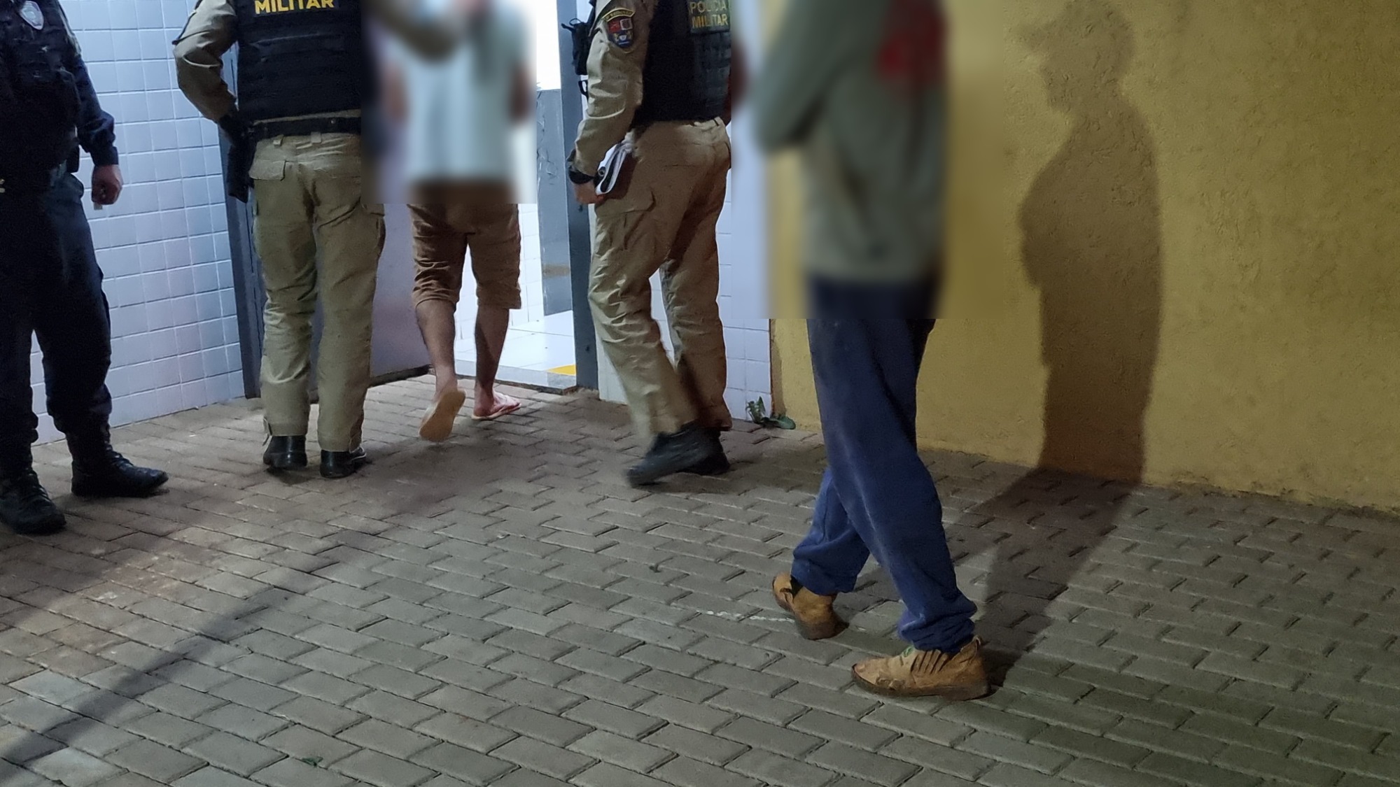 Ameaça em comércio de Santa Lúcia acaba com homem preso e arma apreendida