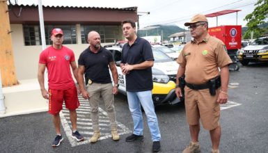 Imagem referente a Governador anuncia concurso público com 2.600 vagas para PM e Corpo de Bombeiros