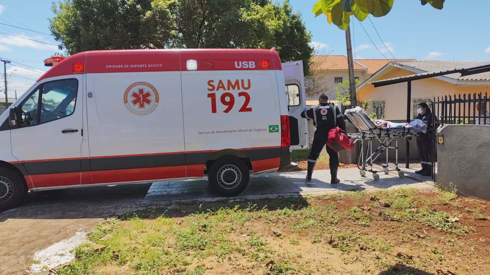 Idosa é socorrida após sofrer falta de ar no bairro Neva