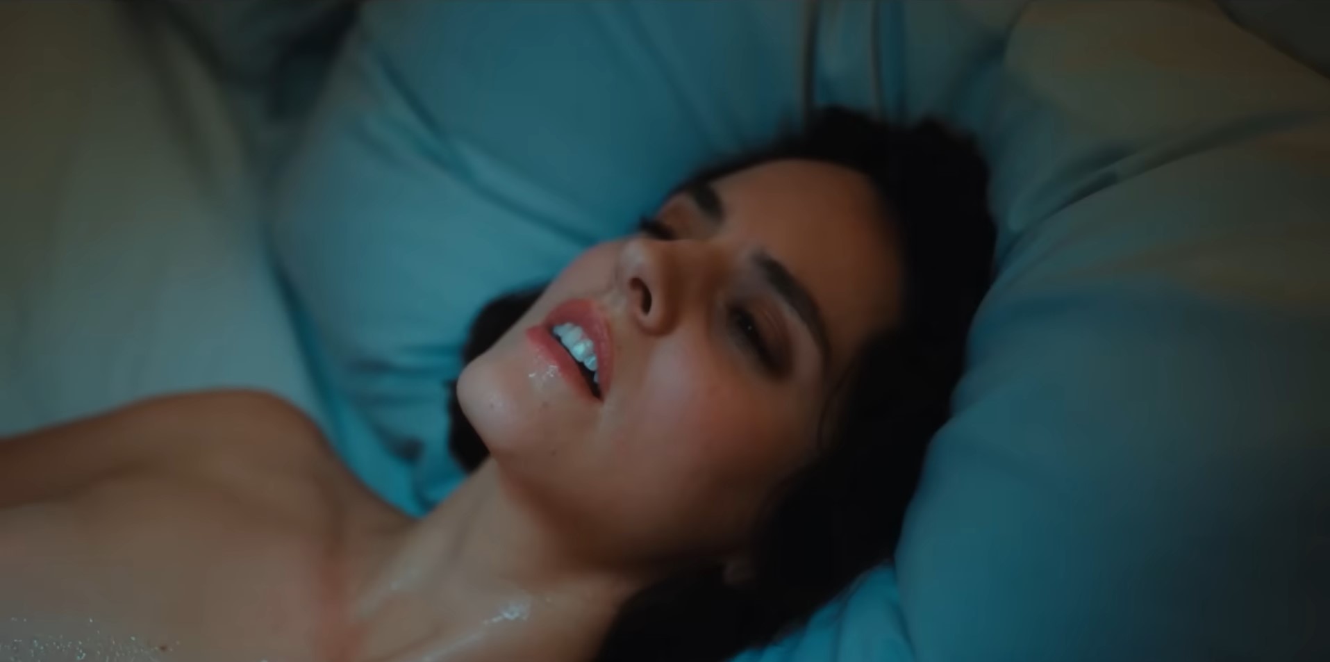 Emmanuelle: Remake de clássico erótico terá lançamento nos cinemas do Brasil