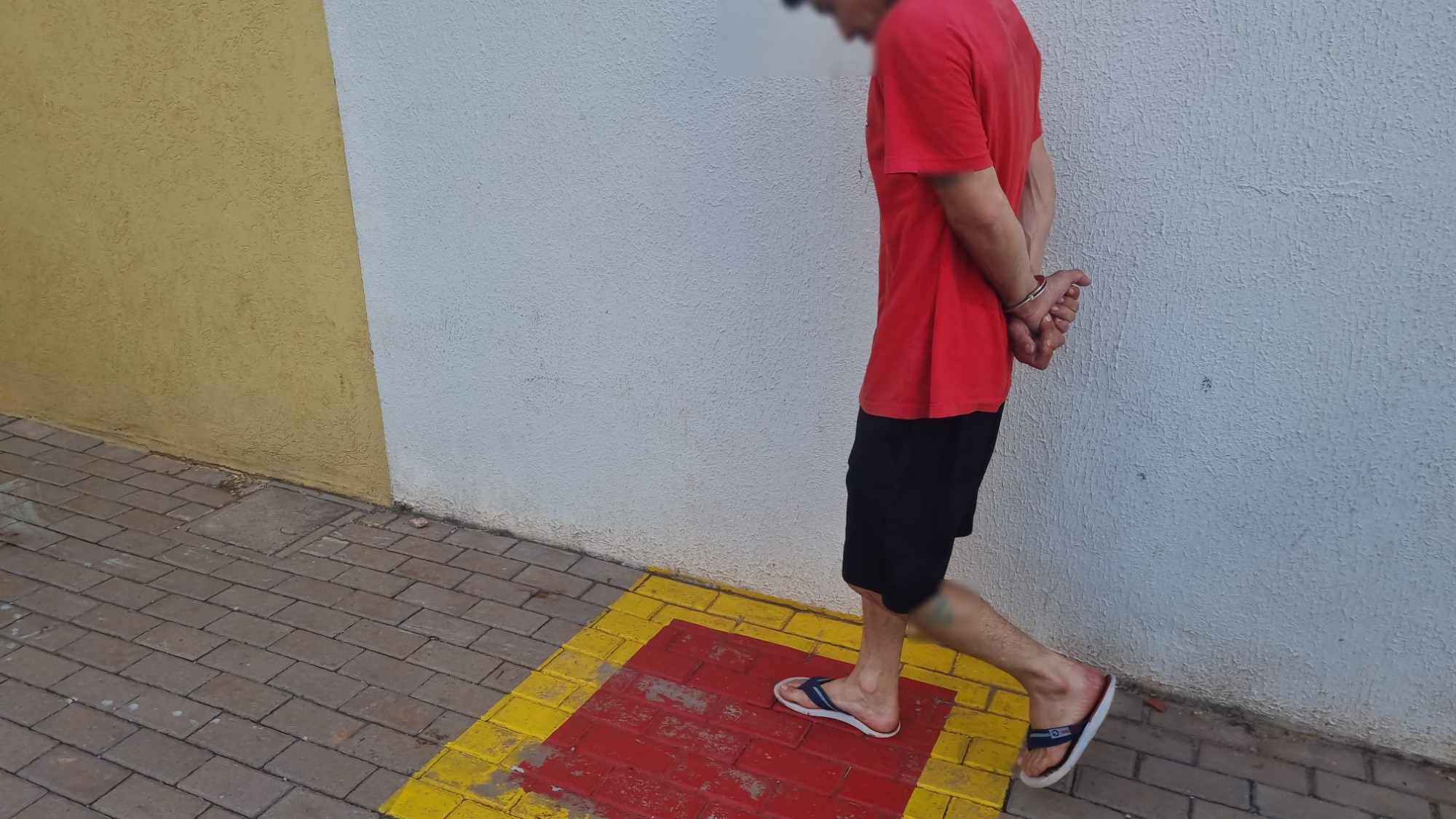 Homem é detido por violência doméstica no Melissa: companheira ameaçada Homem é detido por violência doméstica no Melissa: companheira ameaçada
