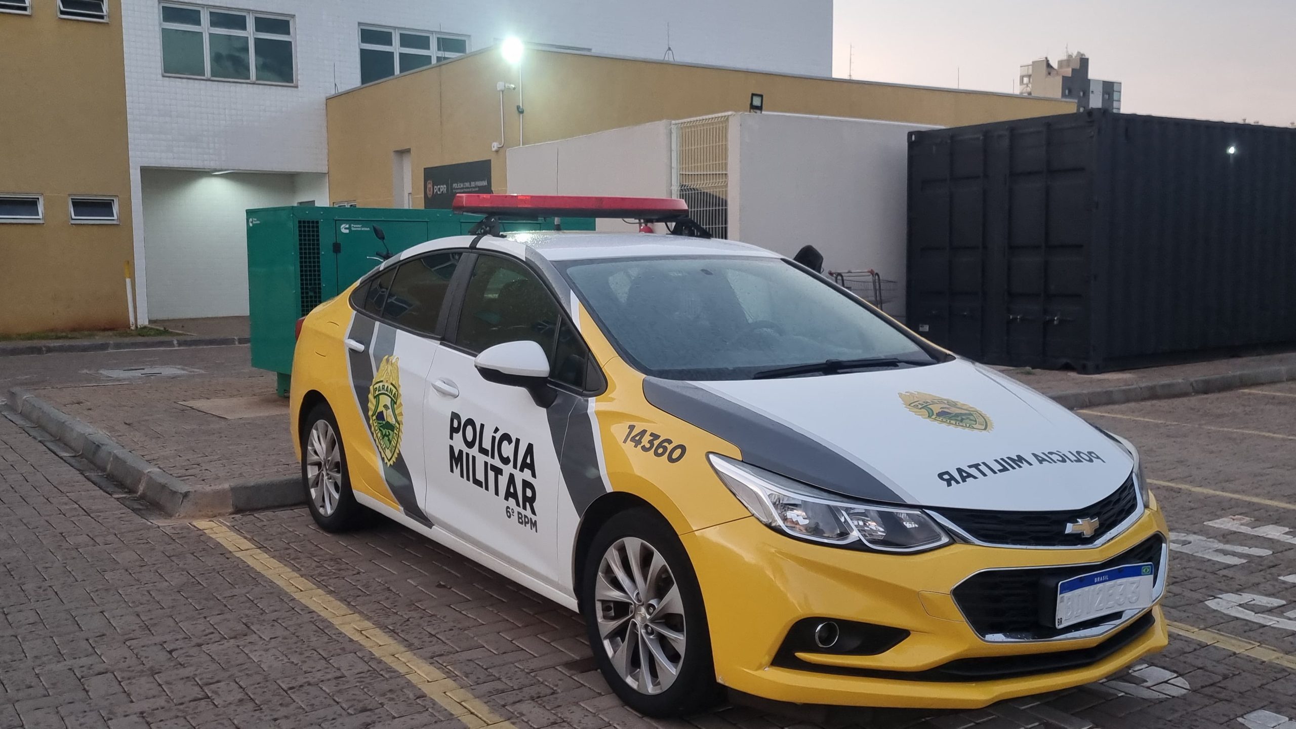 Polícia Militar detém homem após ameaças e ato violento contra companheira Polícia Militar detém homem após ameaças e ato violento contra companheira