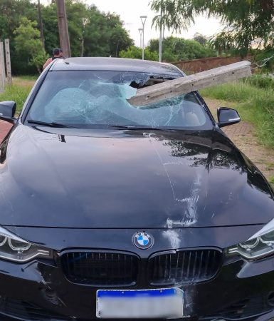 Imagem referente a Condutor é detido após BMW invadir Ecopark Oeste em Cascavel